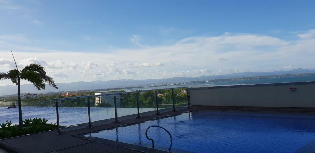 Mactan Newtown Ocean View 360 Degree Apartment Lapu-Lapu City Exterior photo